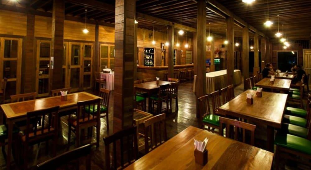 Riverhouse-The Teak House Мае Сарианг Экстерьер фото