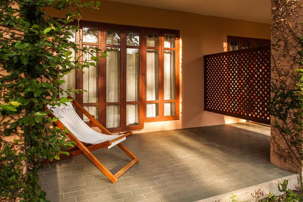 Riverhouse-The Teak House Мае Сарианг Экстерьер фото